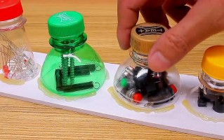 塑料水杯短视频制作教程 0成本冷饮神器！塑料瓶剪一刀，秒变网红冰杯。